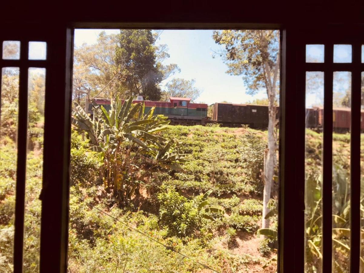 Train View Chalet Бандаравела Екстер'єр фото